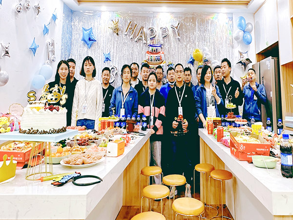 Far East Tech Technology held February birthday party for employees